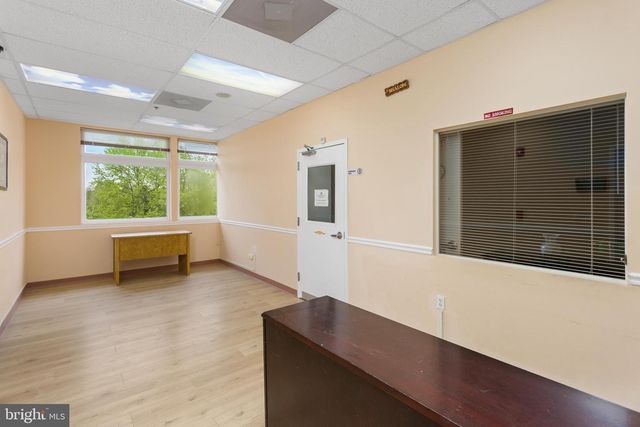 1374 WHITE HORSE HAMILTON SQUARE RD, Trenton, NJ 08690