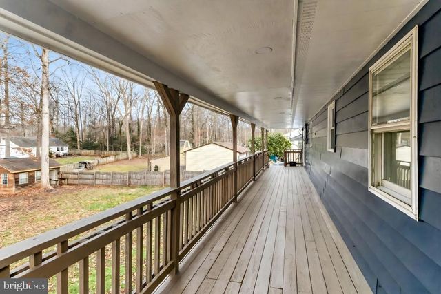 29 HILLCREST DR, Stafford, VA 22556