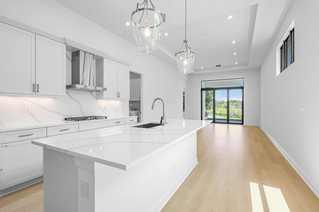 403 SE Via Sangro, Port St Lucie, FL 34952
