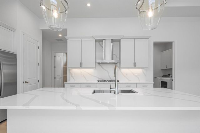 403 SE Via Sangro, Port St Lucie, FL 34952