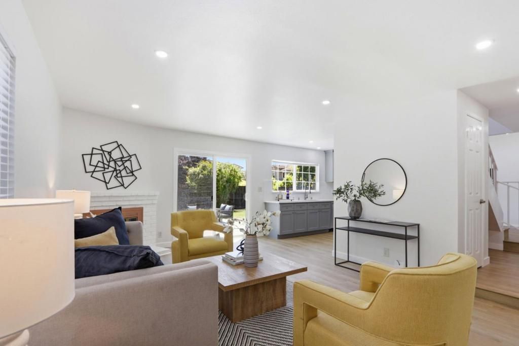 Image 10 of property listing at 519 Glenburry Way, San Jose, CA 95123