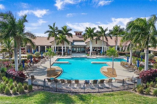 1307 Kendari TER, Naples, FL 34113