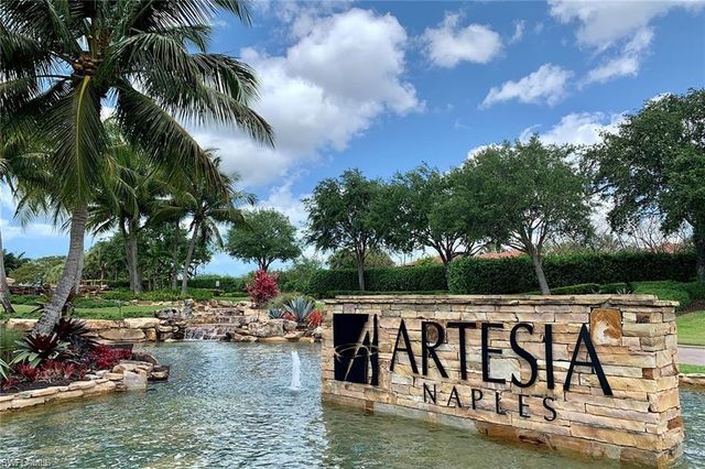 1307 Kendari TER, Naples, FL 34113