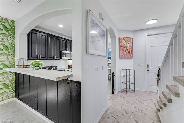 1307 Kendari TER, Naples, FL 34113