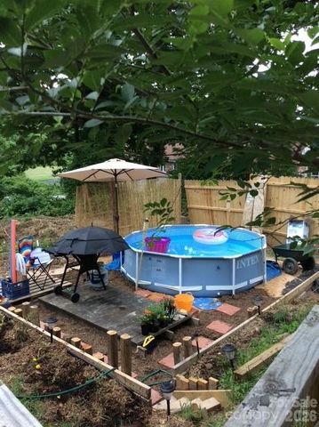 105 Adams Hill Road, Asheville, NC 28806