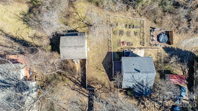 105 Adams Hill Road, Asheville, NC 28806