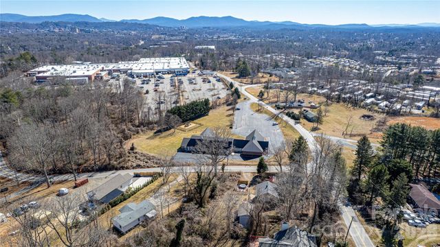 105 Adams Hill Road, Asheville, NC 28806