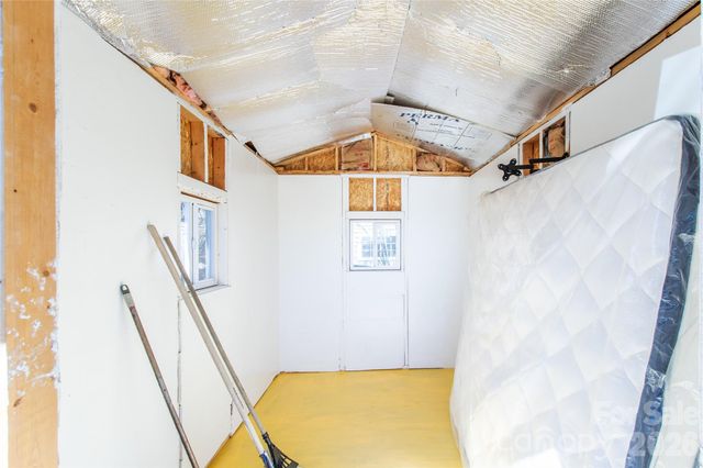 105 Adams Hill Road, Asheville, NC 28806