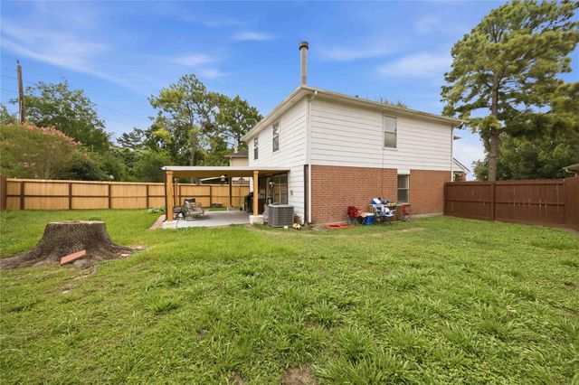 6802 Cheshire Park Road, Houston, TX 77088
