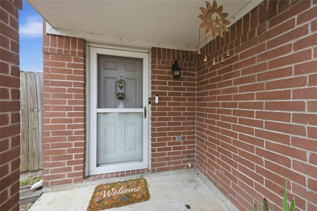 6802 Cheshire Park Road, Houston, TX 77088