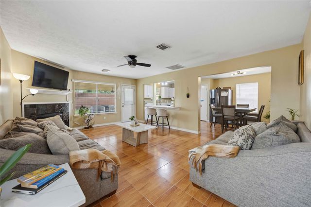 6802 Cheshire Park Road, Houston, TX 77088
