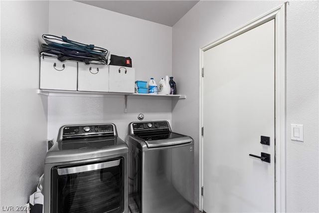 5859 Al Fresco Avenue, Pahrump, NV 89061