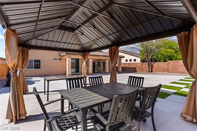 5859 Al Fresco Avenue, Pahrump, NV 89061
