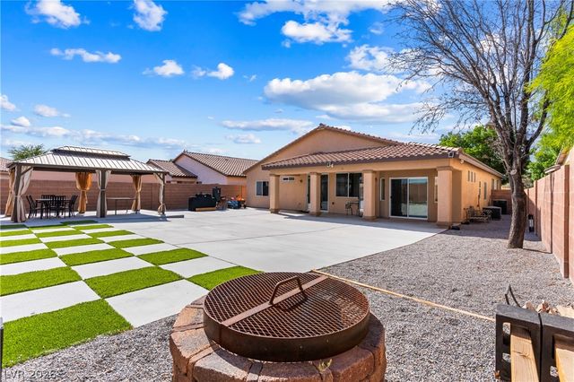 5859 Al Fresco Avenue, Pahrump, NV 89061