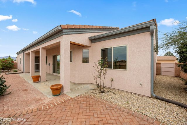 1739 W Circulo De La Pinata, Green Valley, AZ 85622