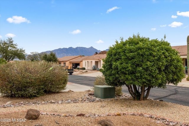1739 W Circulo De La Pinata, Green Valley, AZ 85622