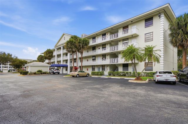 1717 Whitehall Drive 205, Davie, FL 33324