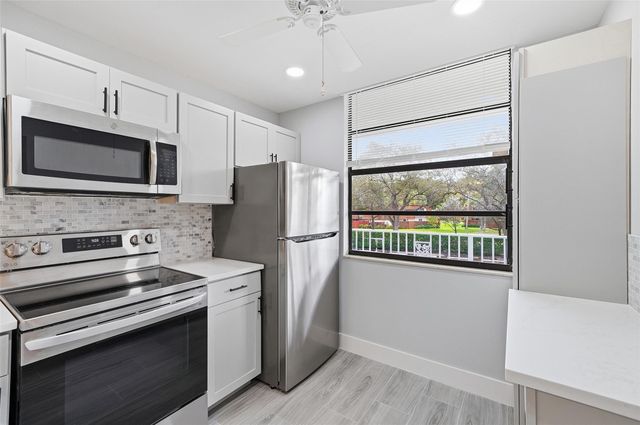 1717 Whitehall Drive 205, Davie, FL 33324