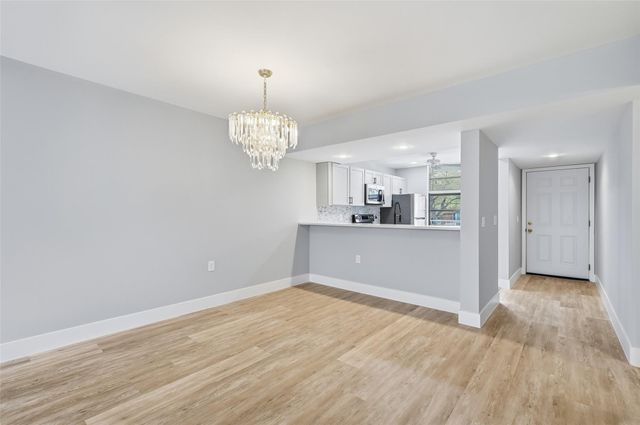 1717 Whitehall Drive 205, Davie, FL 33324