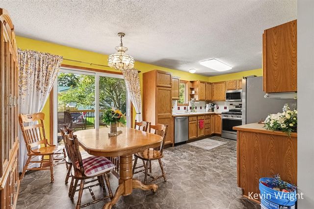 2985 Blair Road, Muskegon, MI 49445