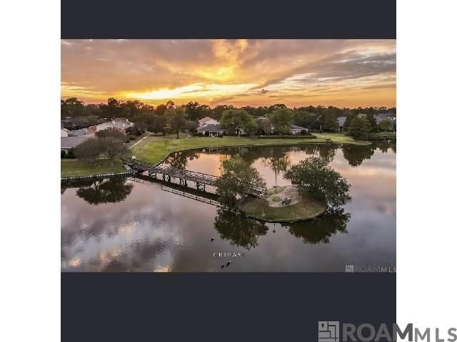 2606 Shadowbrook Dr, Saint George, LA 70816