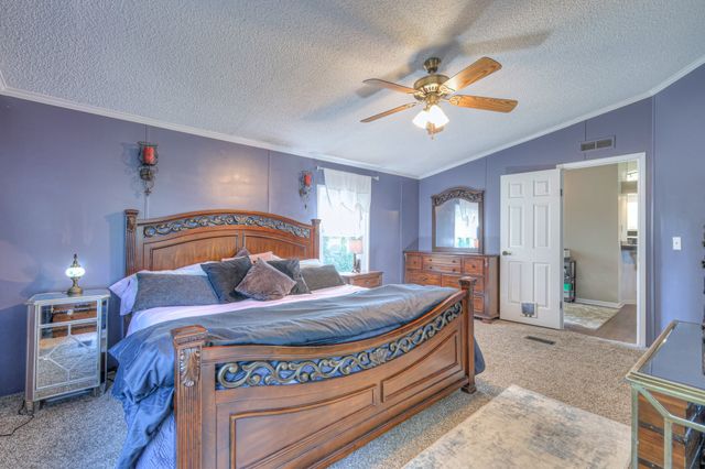 2186 Scribners Mill Rd, Culleoka, TN 38451