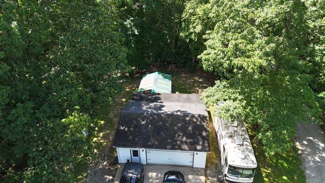 2186 Scribners Mill Rd, Culleoka, TN 38451