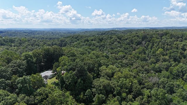 2186 Scribners Mill Rd, Culleoka, TN 38451