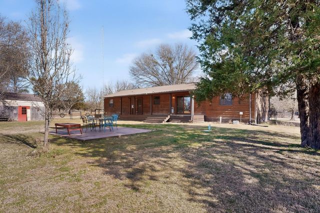623 Rs County Road 1250, Emory, TX 75440