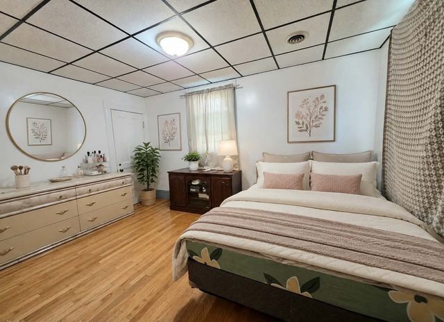 32 Burtt St 2, Lowell, MA 01851