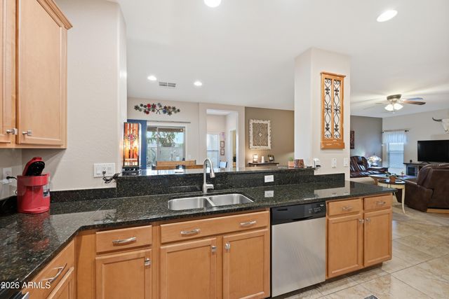 18514 N JAMESON Drive, Maricopa, AZ 85138