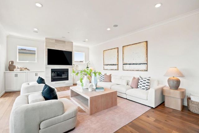 116 Wilshire Court, San Carlos, CA 94070