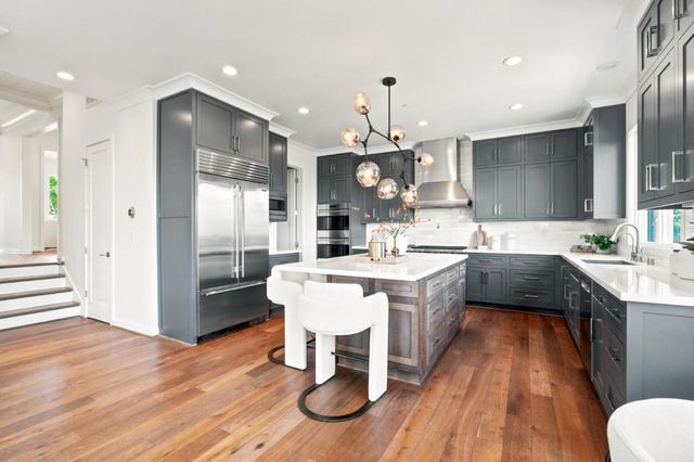 116 Wilshire Court, San Carlos, CA 94070