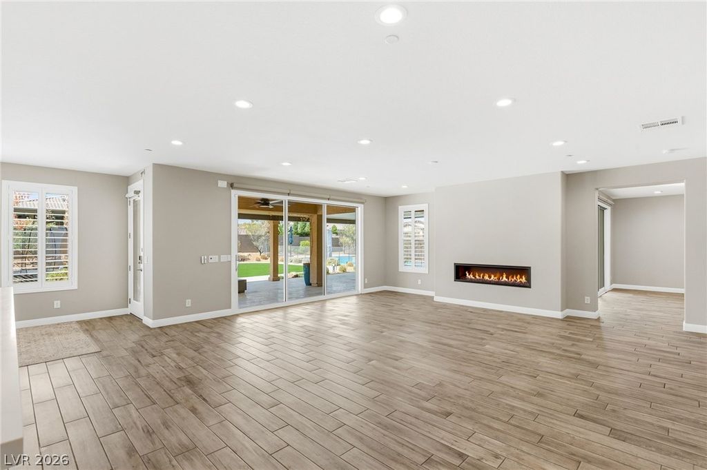 8615 Jerlyn Street, Las Vegas, NV 89113 — photo 5