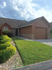 1317 Secretariat Drive, Morristown, TN 37814
