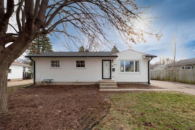 229 Crystal Lane, Madison, WI 53714
