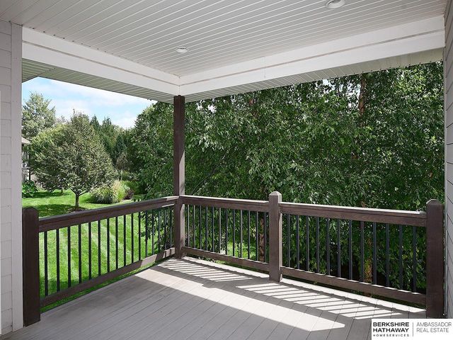 6540 Ashbrook Drive, Lincoln, NE 68516