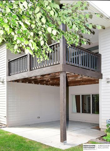 6540 Ashbrook Drive, Lincoln, NE 68516