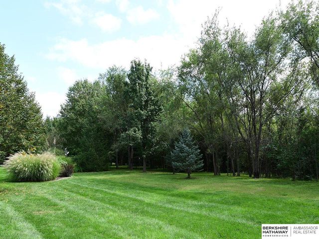 6540 Ashbrook Drive, Lincoln, NE 68516