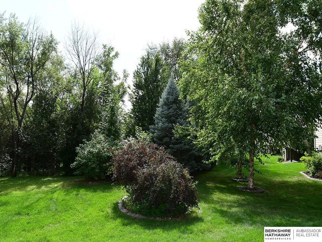 6540 Ashbrook Drive, Lincoln, NE 68516