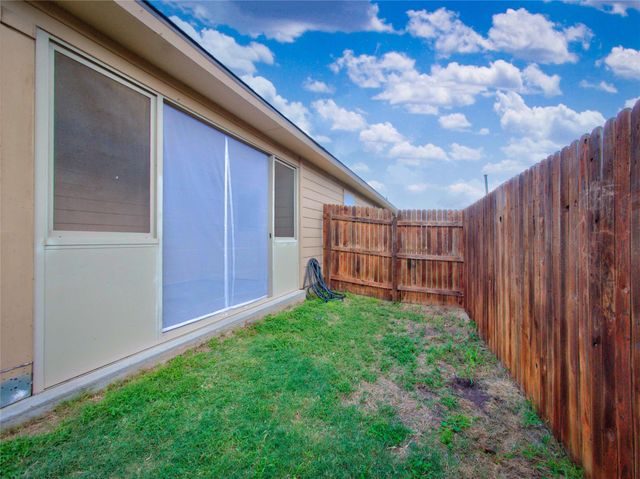 15001 Custis LN, Austin, TX 78724