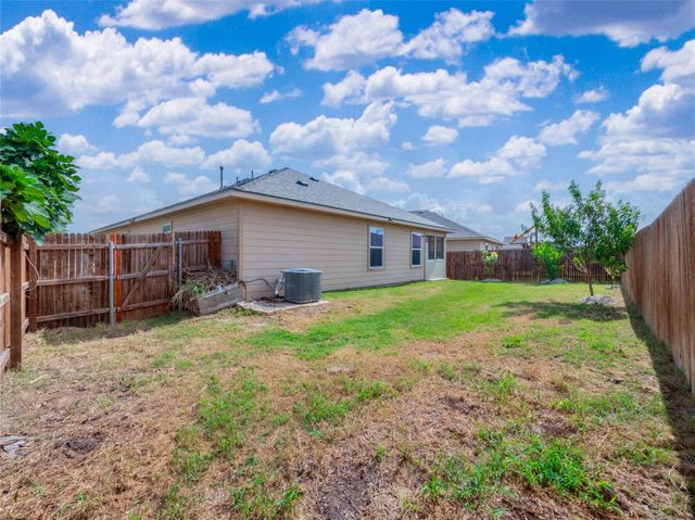 15001 Custis LN, Austin, TX 78724
