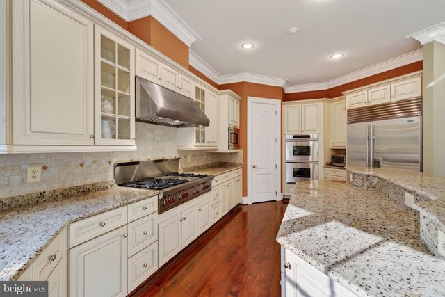 8421 FALCONE POINTE WAY, Vienna, VA 22182