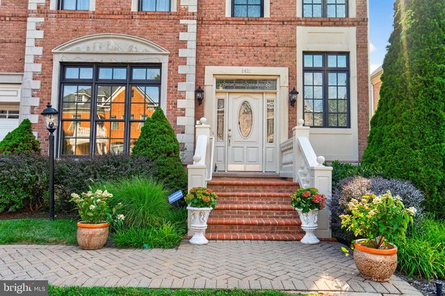 8421 FALCONE POINTE WAY, Vienna, VA 22182