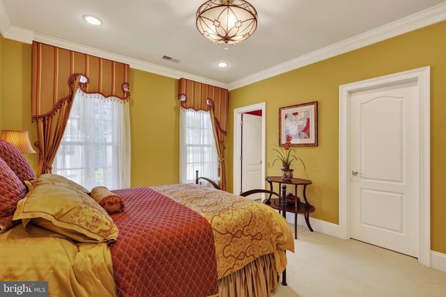 8421 FALCONE POINTE WAY, Vienna, VA 22182