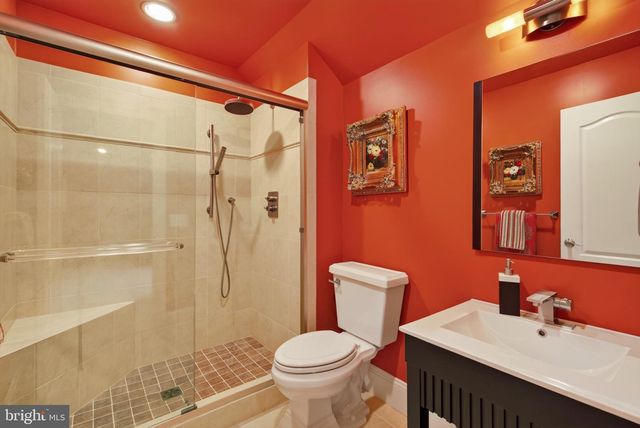 8421 FALCONE POINTE WAY, Vienna, VA 22182