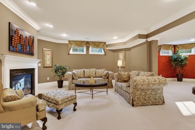 8421 FALCONE POINTE WAY, Vienna, VA 22182
