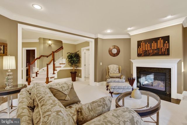 8421 FALCONE POINTE WAY, Vienna, VA 22182