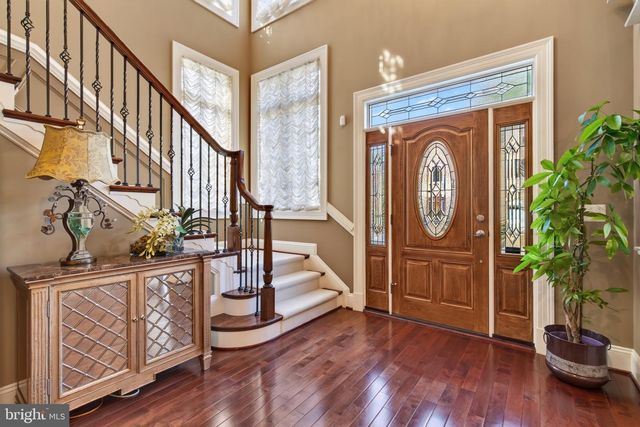 8421 FALCONE POINTE WAY, Vienna, VA 22182