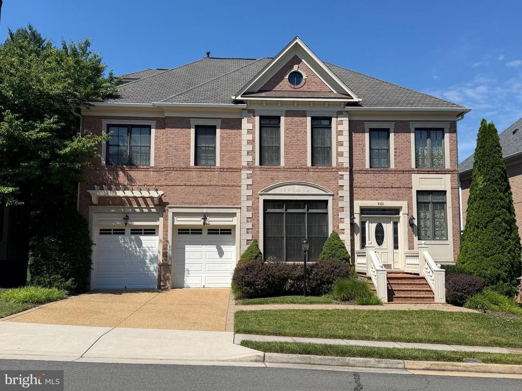 8421 FALCONE POINTE WAY, Vienna, VA 22182